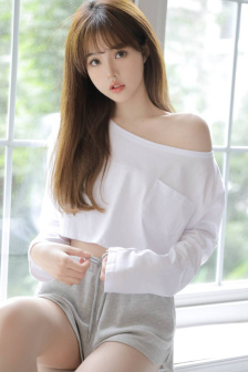 藏宝阁未满十八岁显示